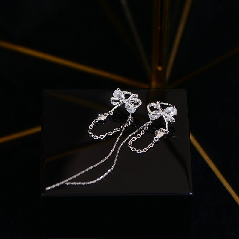 Ohrklemmen mit Schleife