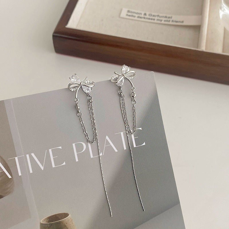 Ohrklemmen mit Schleife