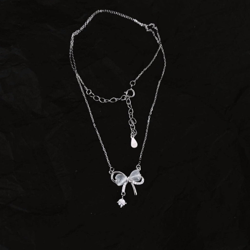 Schleifenhalskette (massives Silber) - Christine