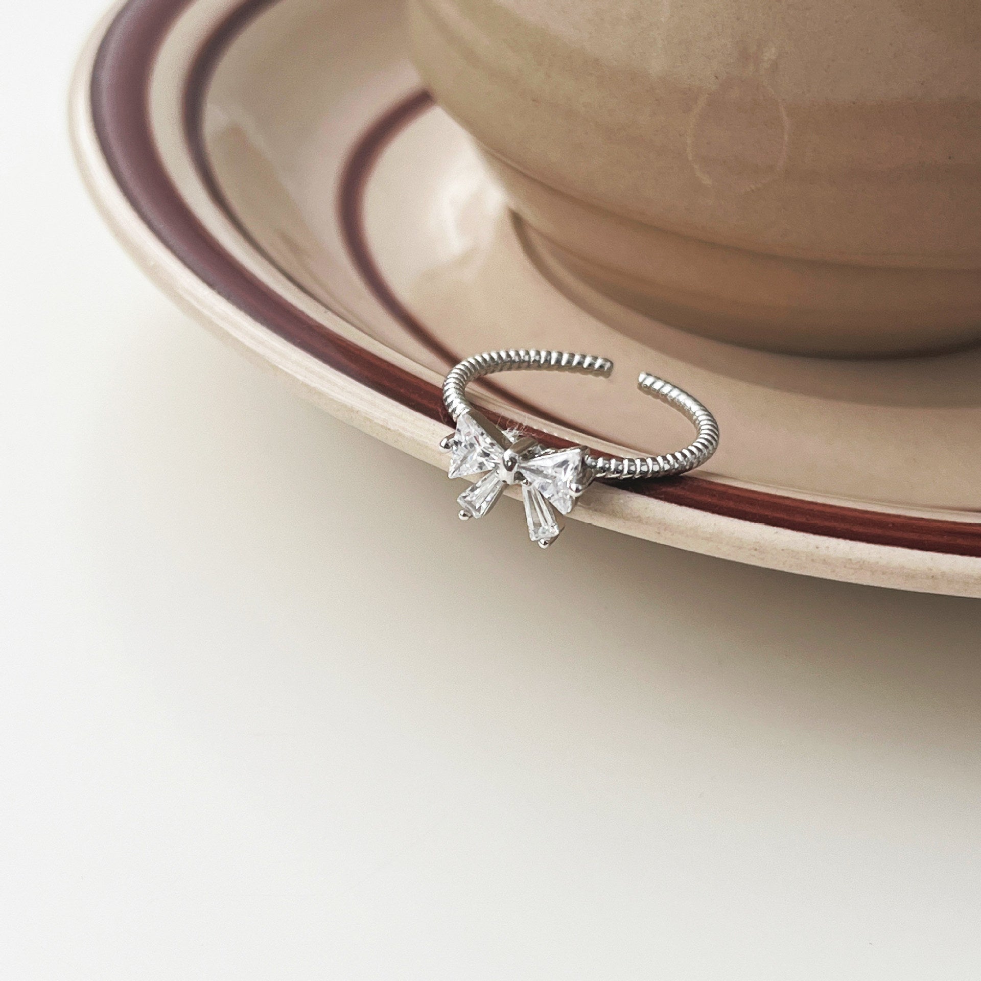 Schleifenring (massives Silber) - Jenna