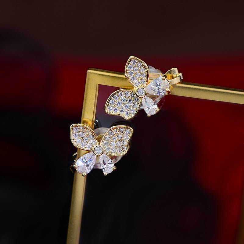 [Ausverkauf] Schmetterlings-Ohrclips