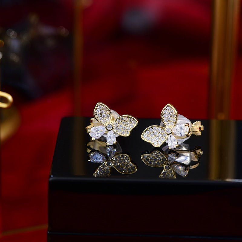 [Ausverkauf] Schmetterlings-Ohrclips