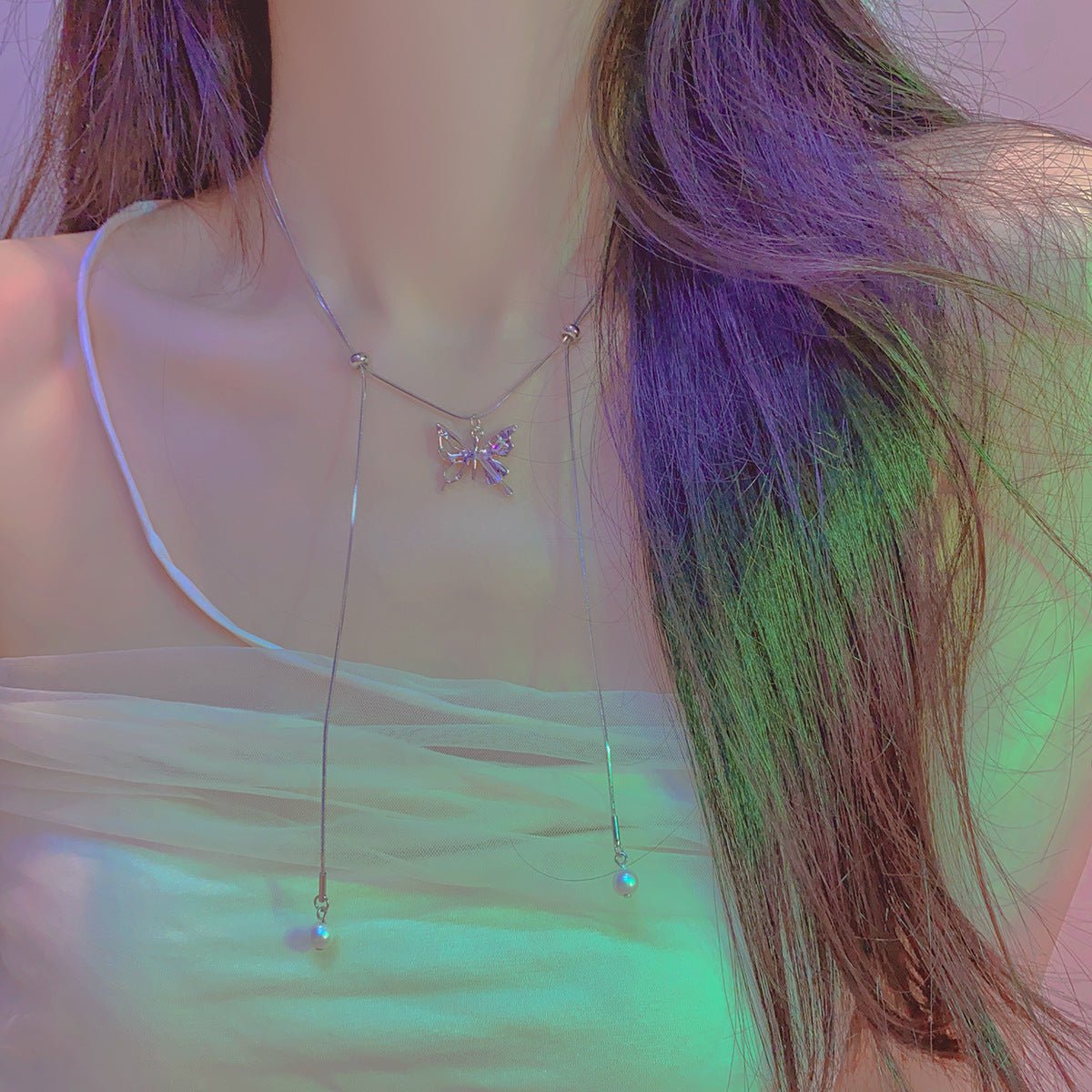 Chokerhalskette mit Schmetterlings-Kordelzug