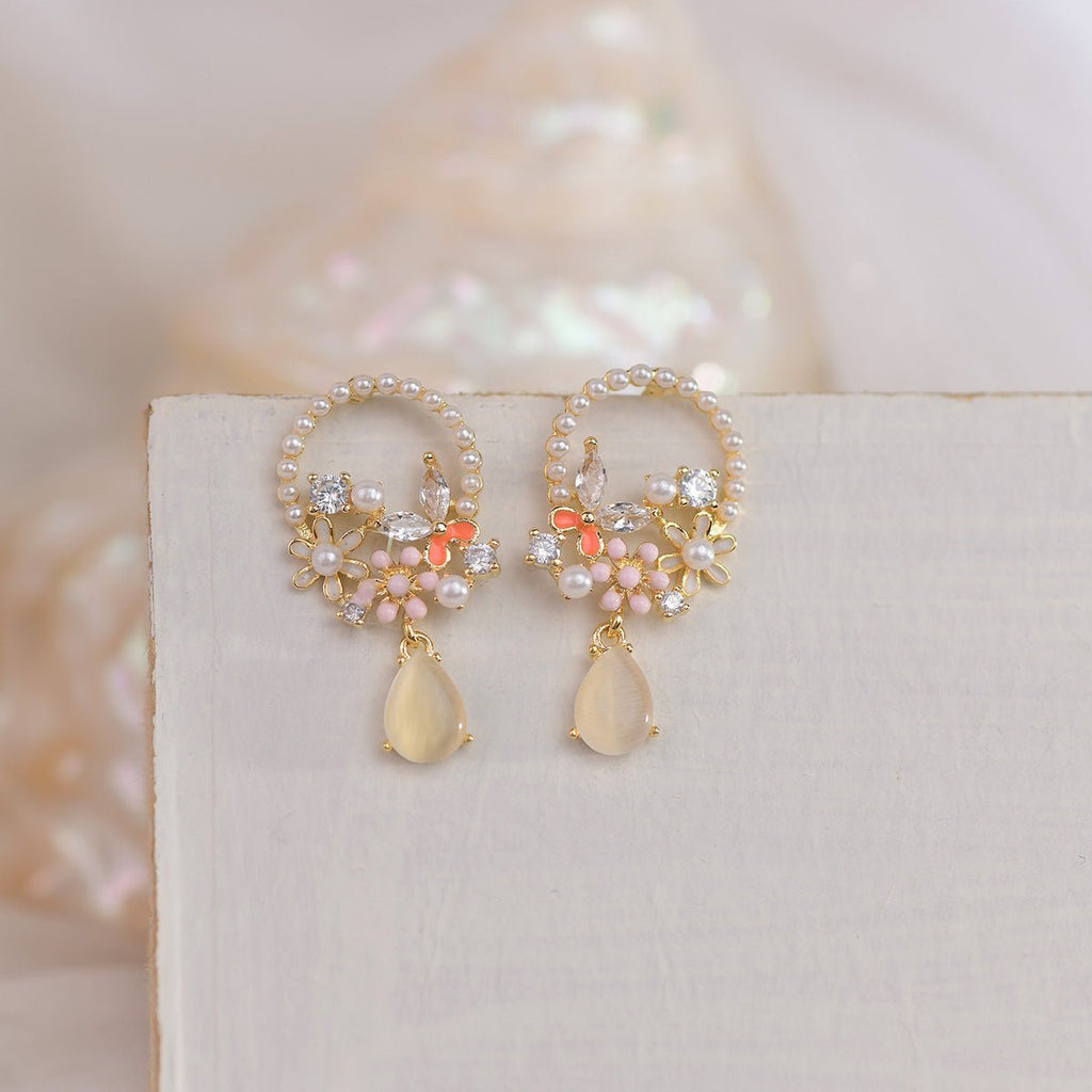 Schmetterlingsblumen-Ohrringe - Lyric