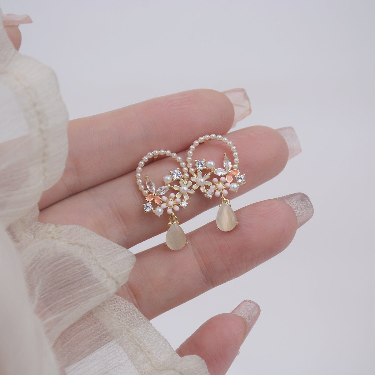 Schmetterlingsblumen-Ohrringe - Lyric