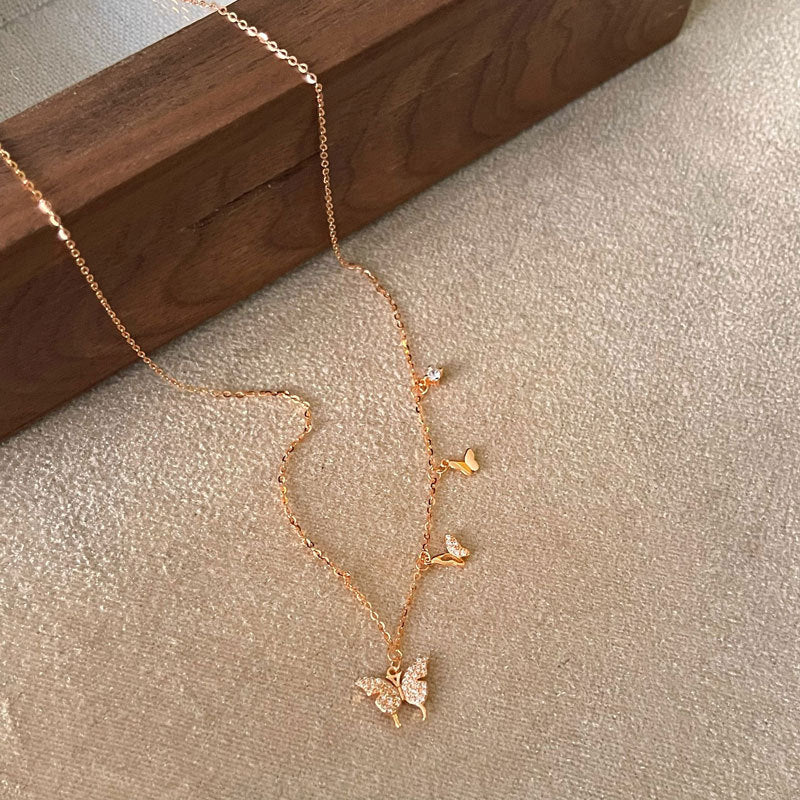 Schmetterlingshalskette (massives Silber)