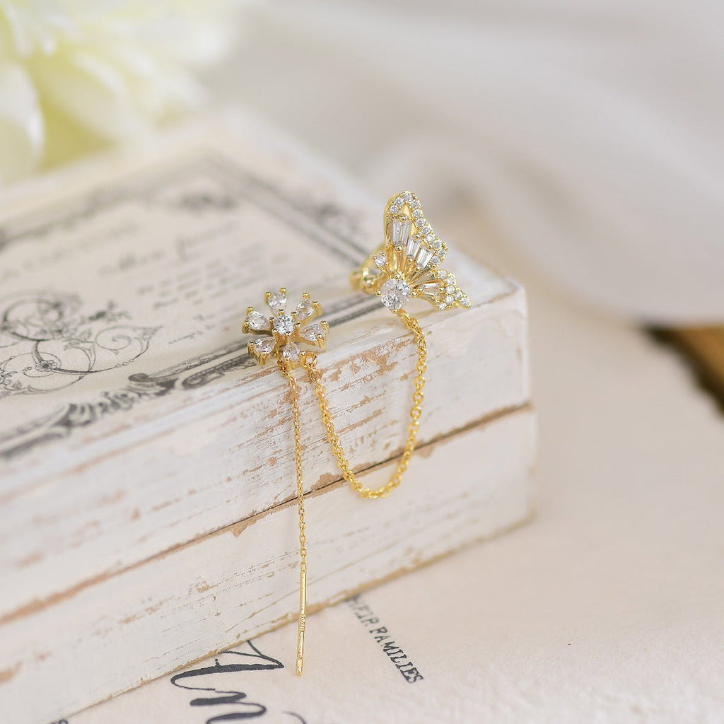 Ohrringe und Manschetten mit Schmetterlings-Einfädler