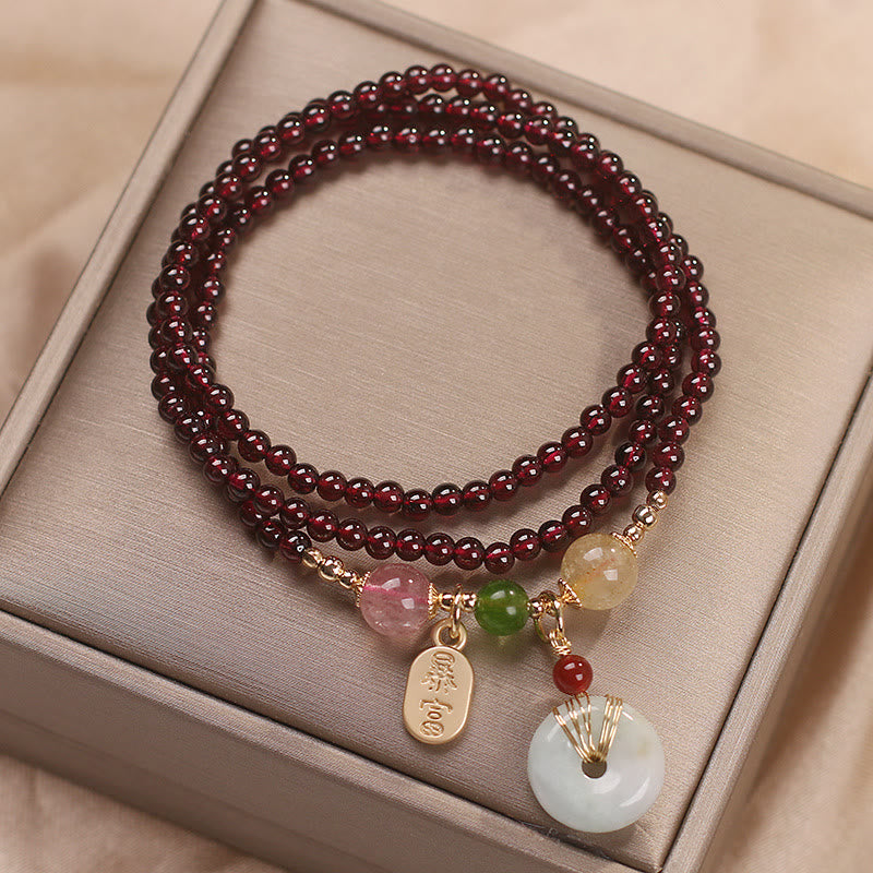 Carmiora Natürlicher Granat-Erdbeerquarz-Kristall, Fuchs-Koi-Fisch, Friedensschnalle, Glücksschutz, dreifach gewickeltes Armband