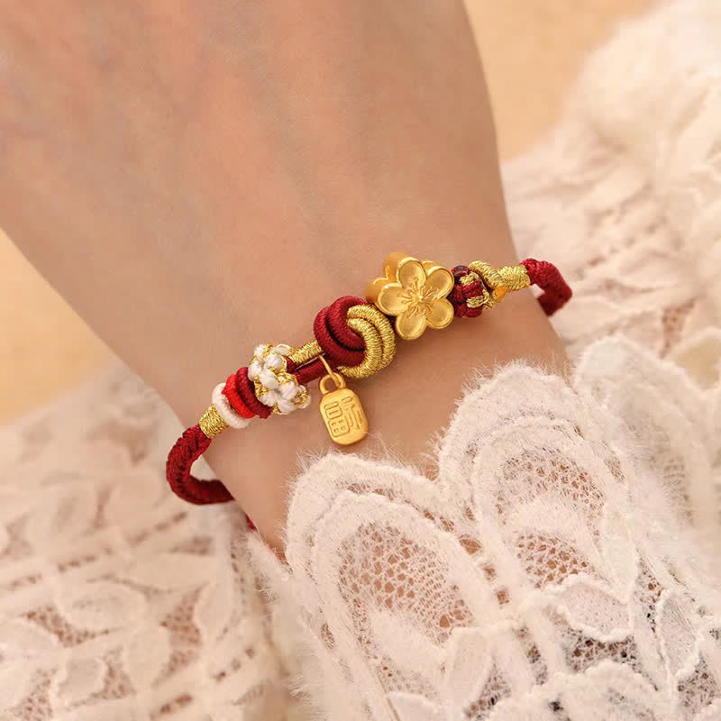 Carmiora Pfirsichblüten-Glücksbringer-Armband mit roter Schnur