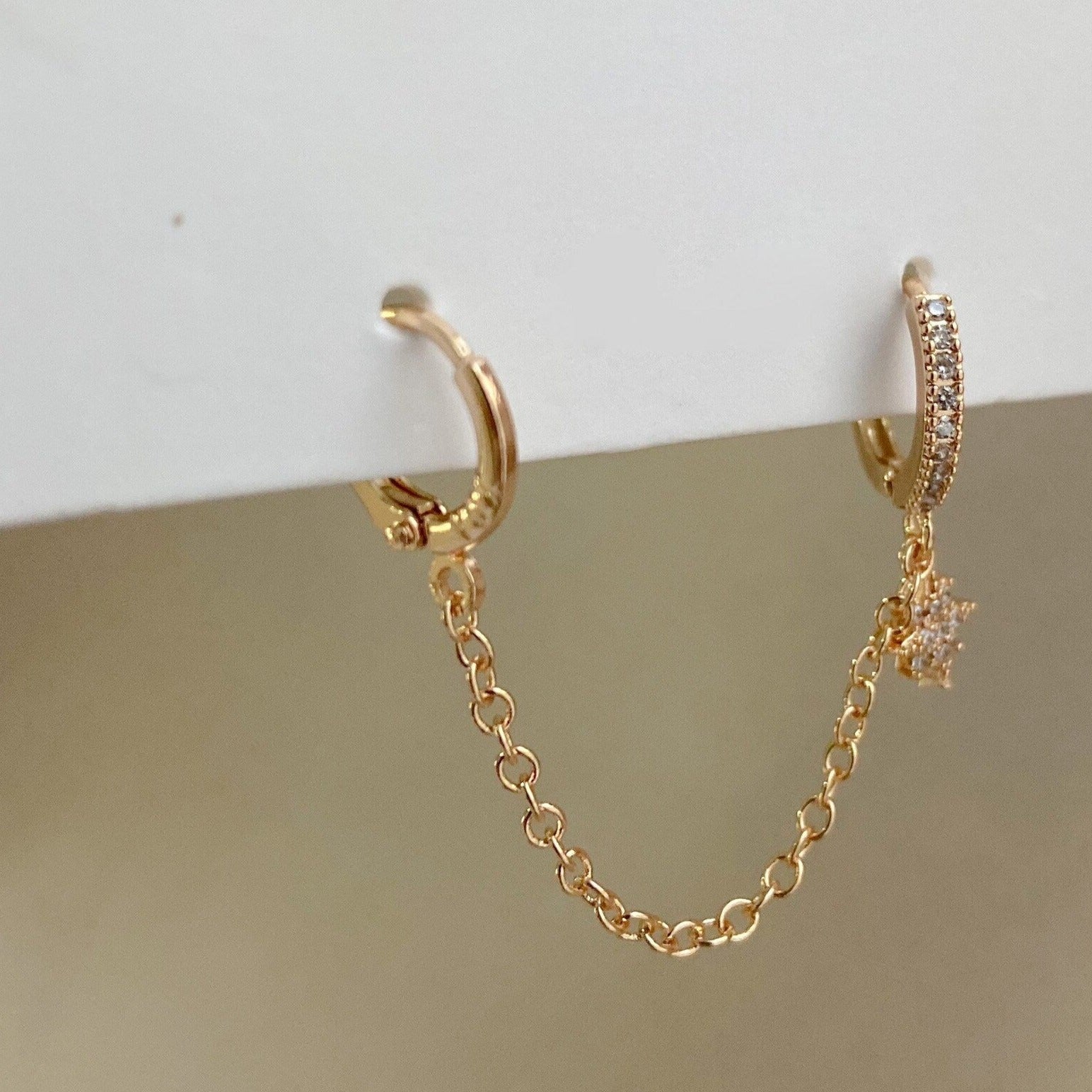 Chavri - Glamouröse CK-Reifen-Ohrringe