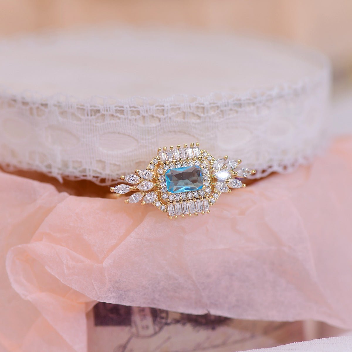 [Ausverkauf] Blauer Edelsteinring - Arielle