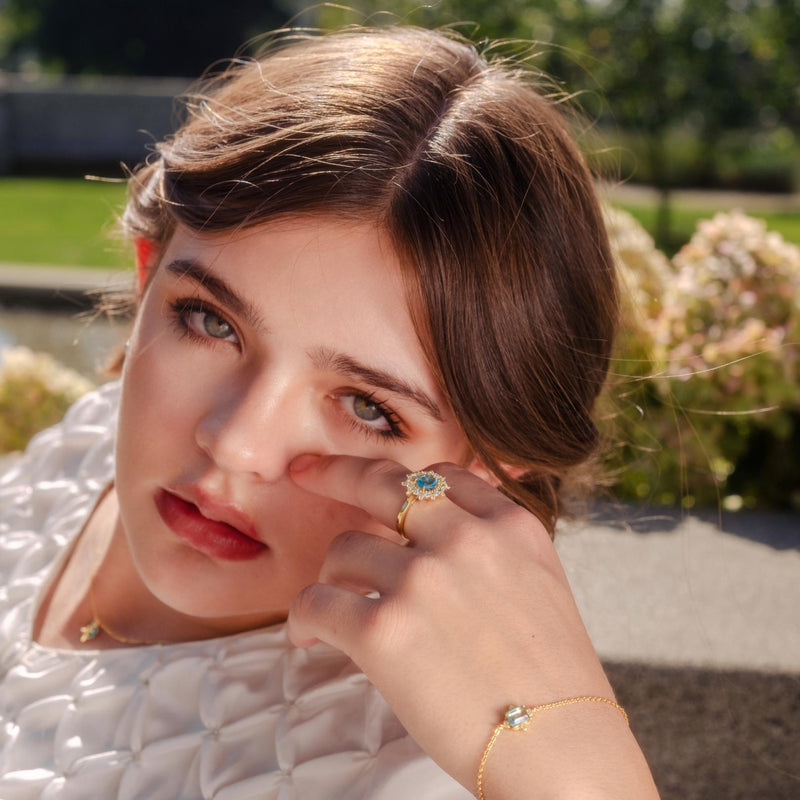 [Ausverkauf] Blauer Edelsteinring - Marilyn