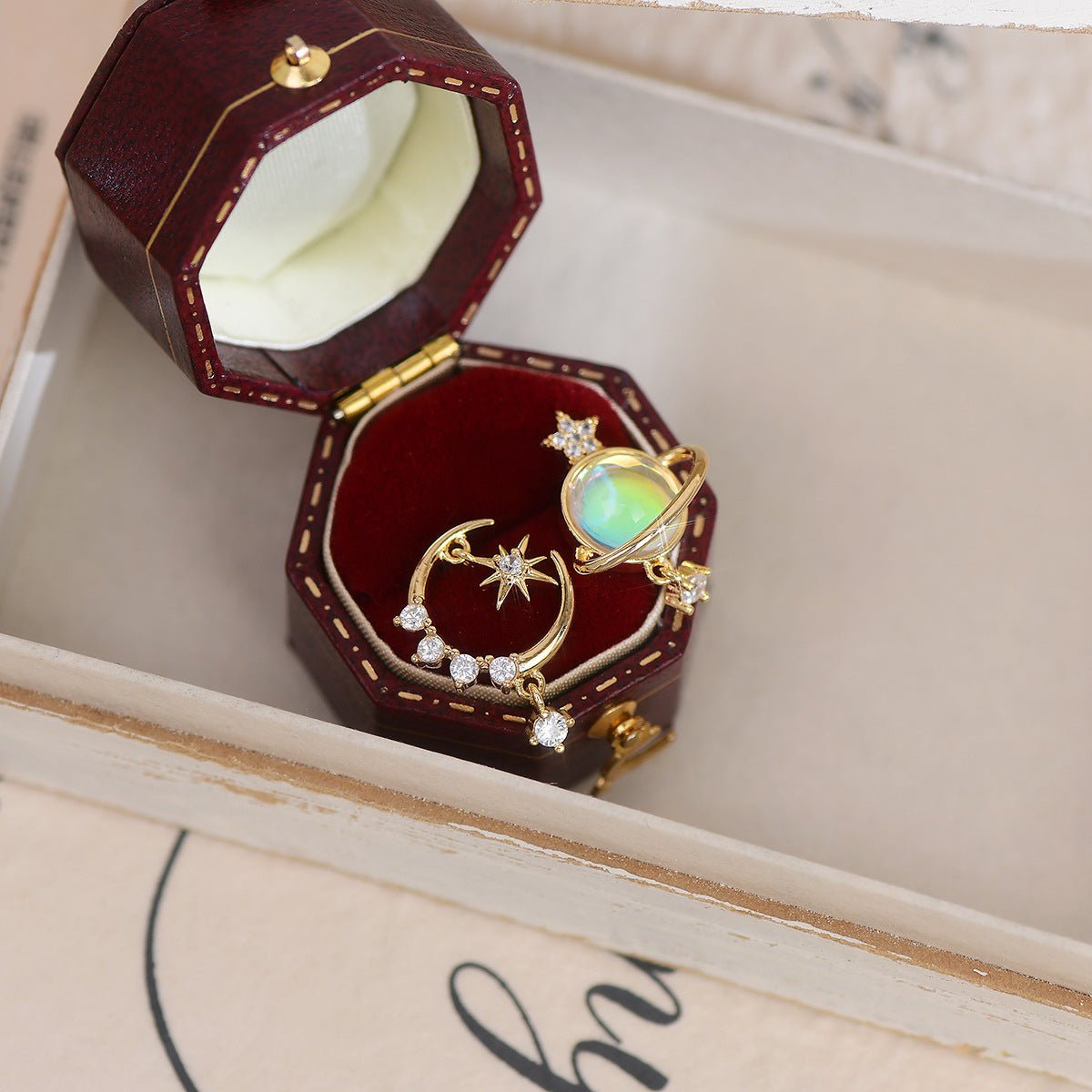 [Ausverkauf] Himmlische Ohrringe - Nebel (2 Stile)