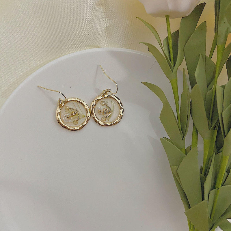 [Ausverkauf] Blumenohrringe