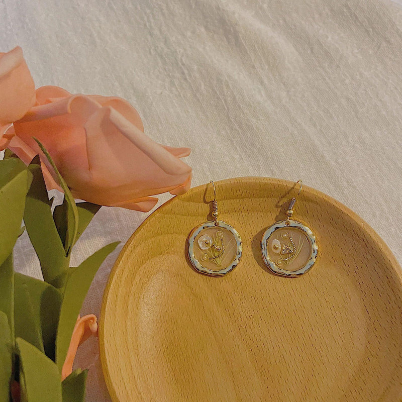 [Ausverkauf] Blumenohrringe