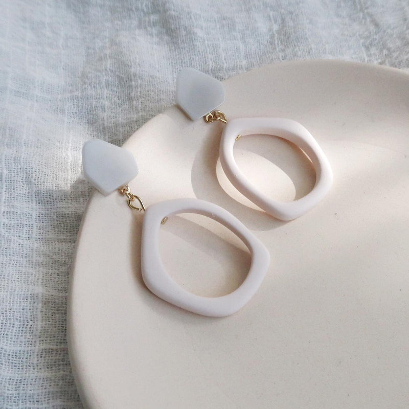 [Ausverkauf] Geometrie-Ohrringe (3 Farben)