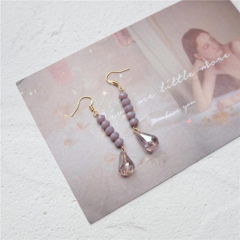 [Ausverkauf] Lila Kristallohrring