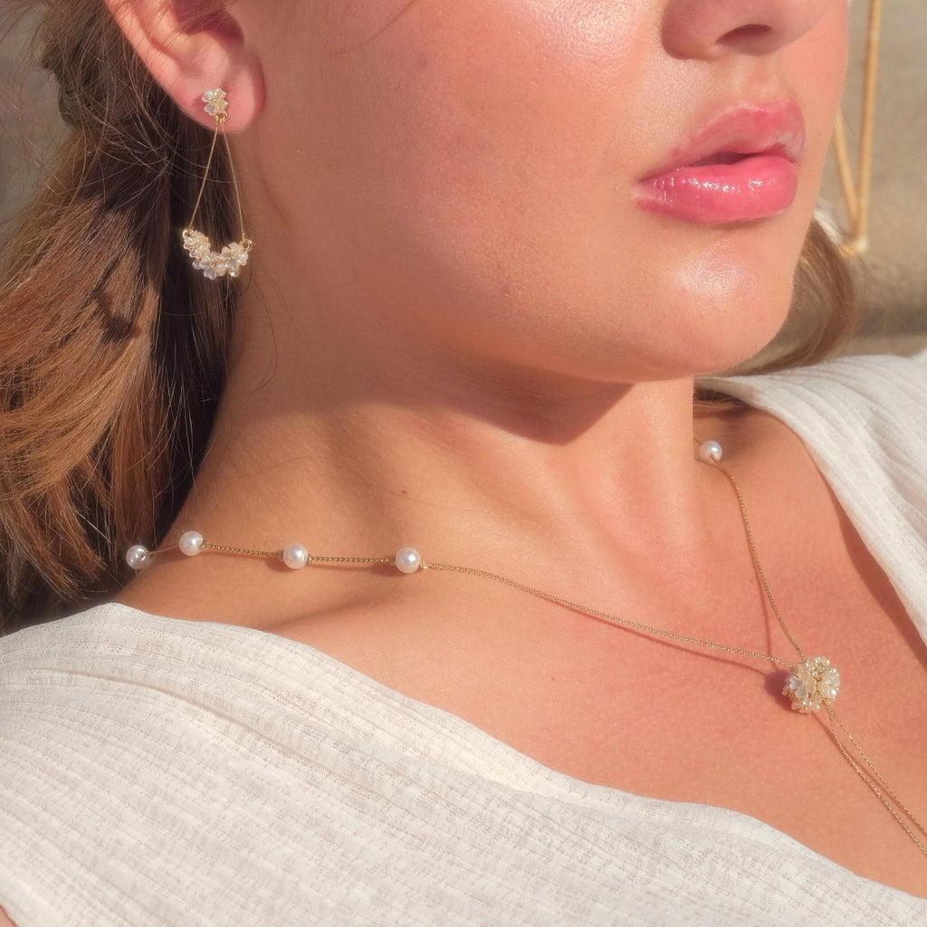 [Ausverkauf] Muschelblumen-Halskette