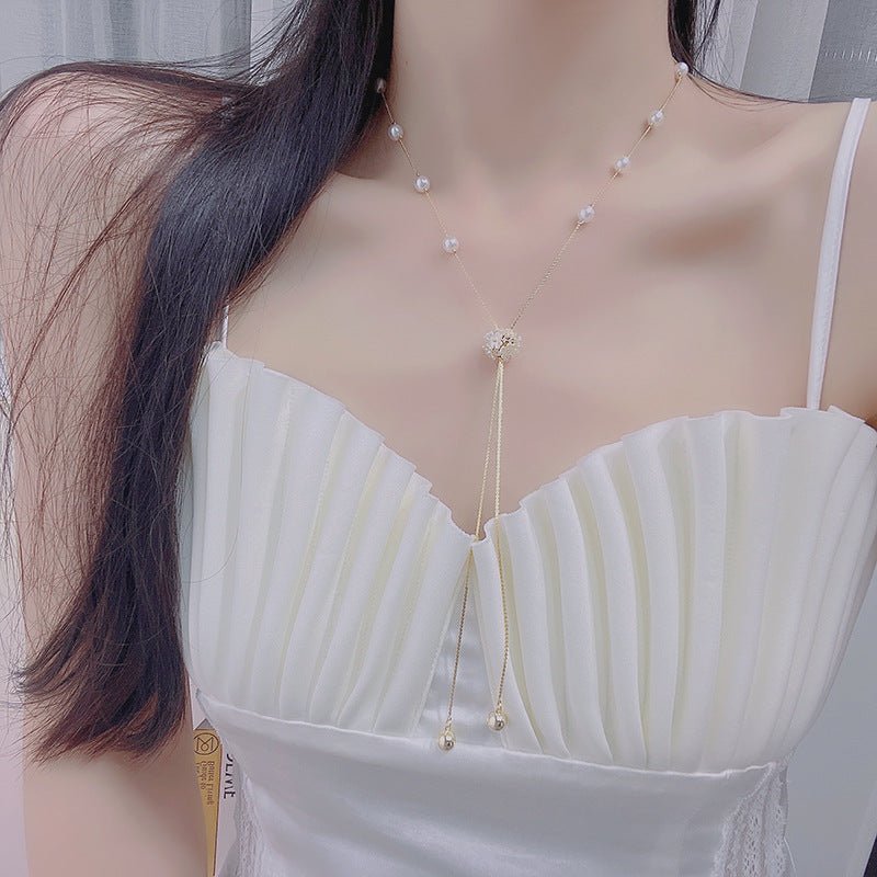 [Ausverkauf] Muschelblumen-Halskette