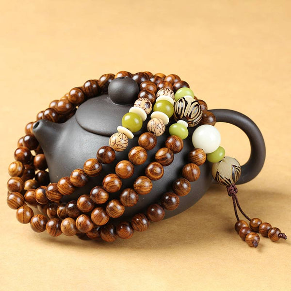 Carmiora tibetisches Mala-Armband aus Rosenholz