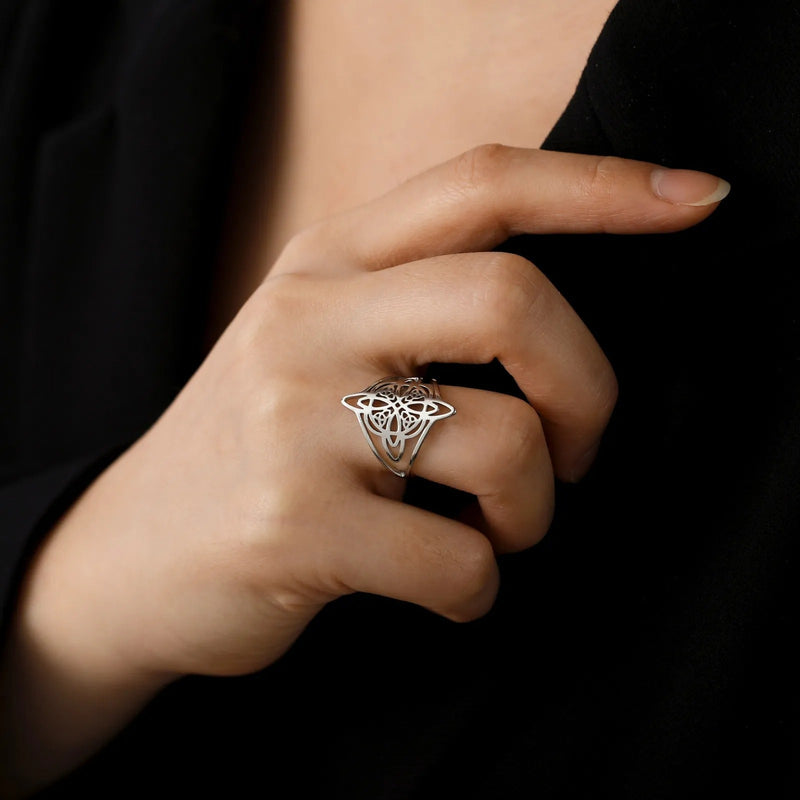 Carmiora - Eternal Edelstahl Knoten Ring