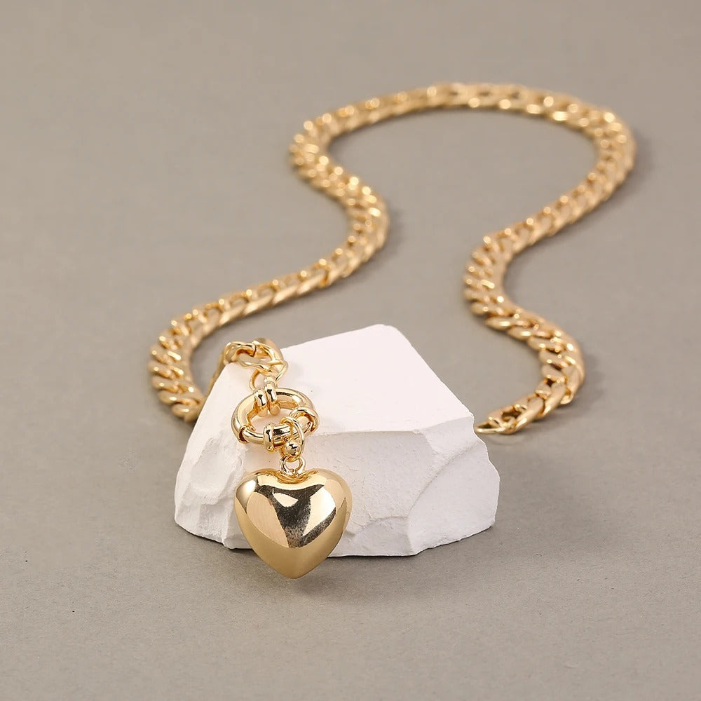 Chavri - Herz-Halskette mit Goldanhänger