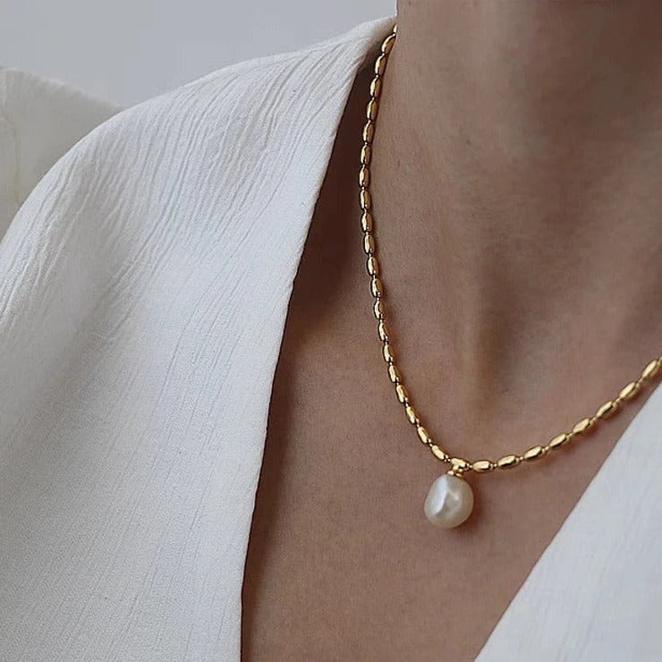 Carmiora - Perlen Choker Halskette