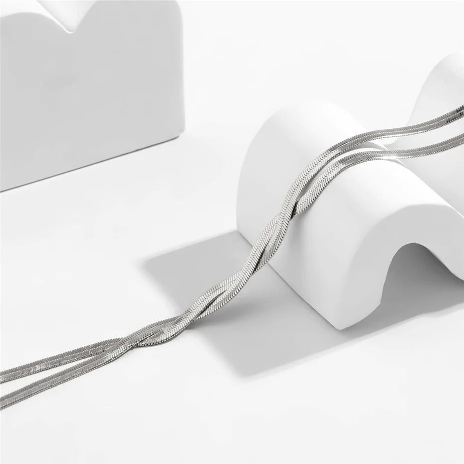 Carmiora - Elegante Schlangenketten-Halskette