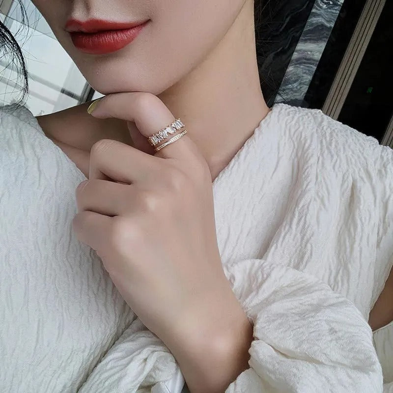 Carmiora - Opulenter Zirkonia-Ring