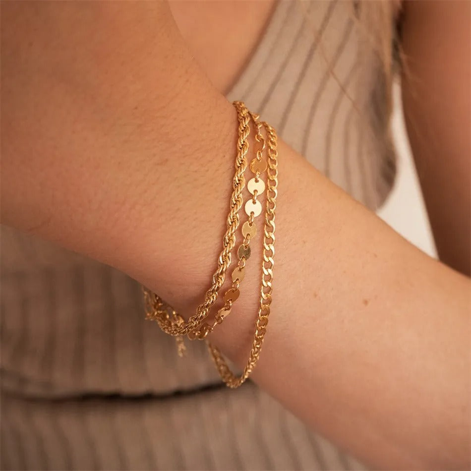 Carmiora - Verschlungenes Kettenarmband