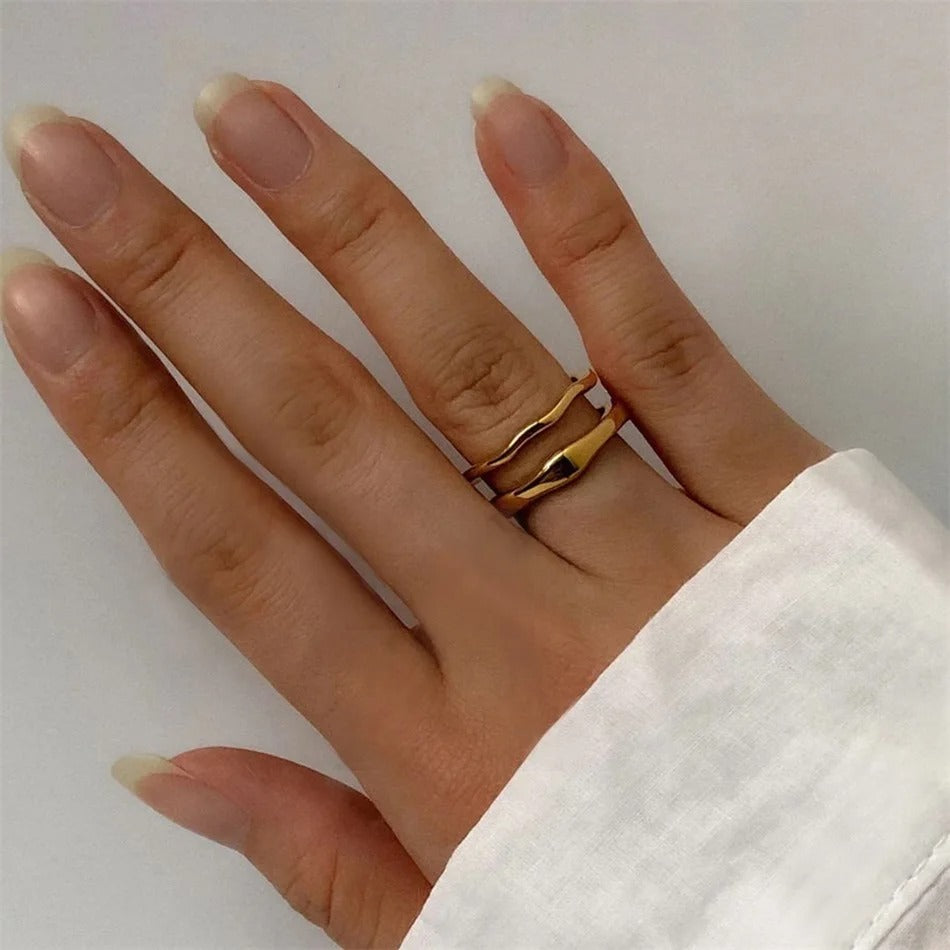 Carmiora - Einzigartige Ringe in Wellenform