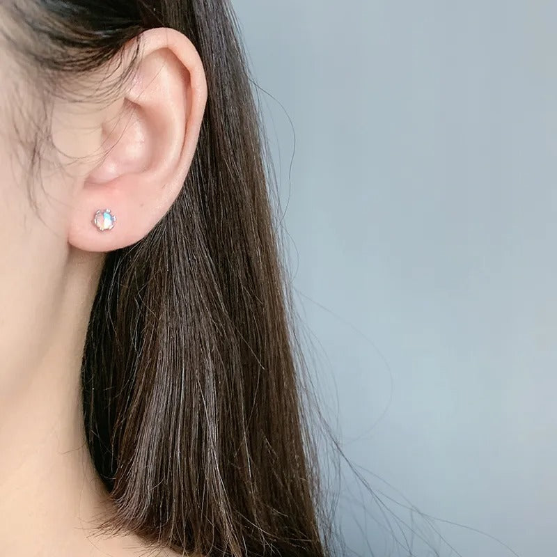 Chavri - Moderne Pin-Ohrringe