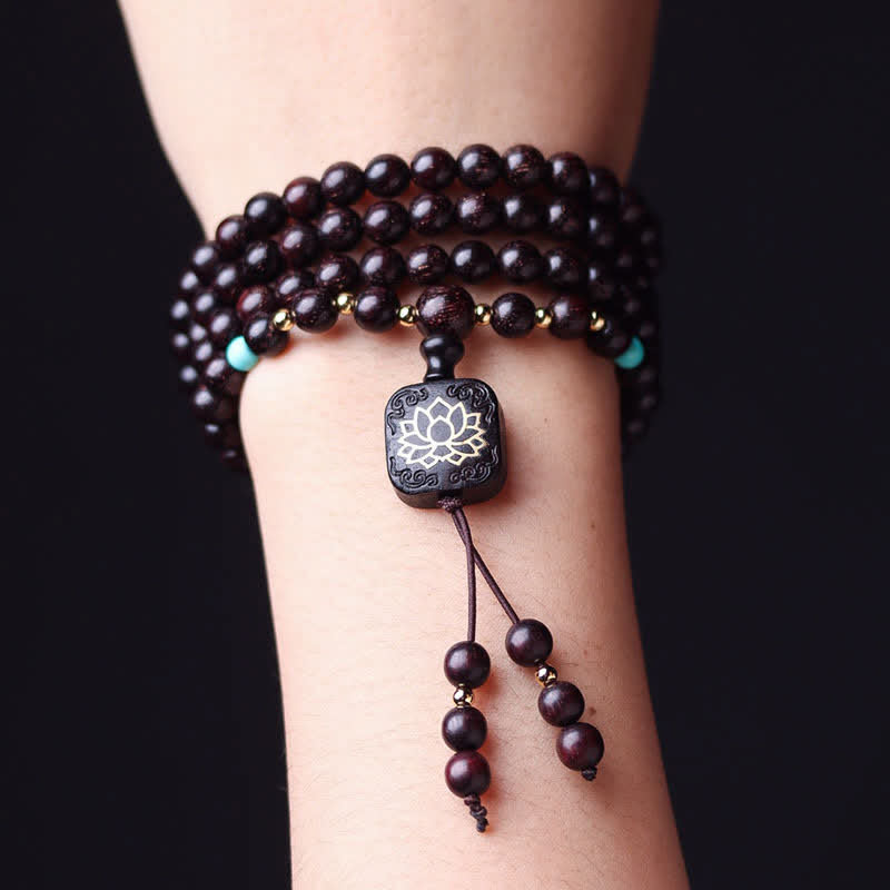 Carmiora 108 Mala-Perlen, tibetisches kleines Blatt, rotes Sandelholz, Lotus-Balance-Armband