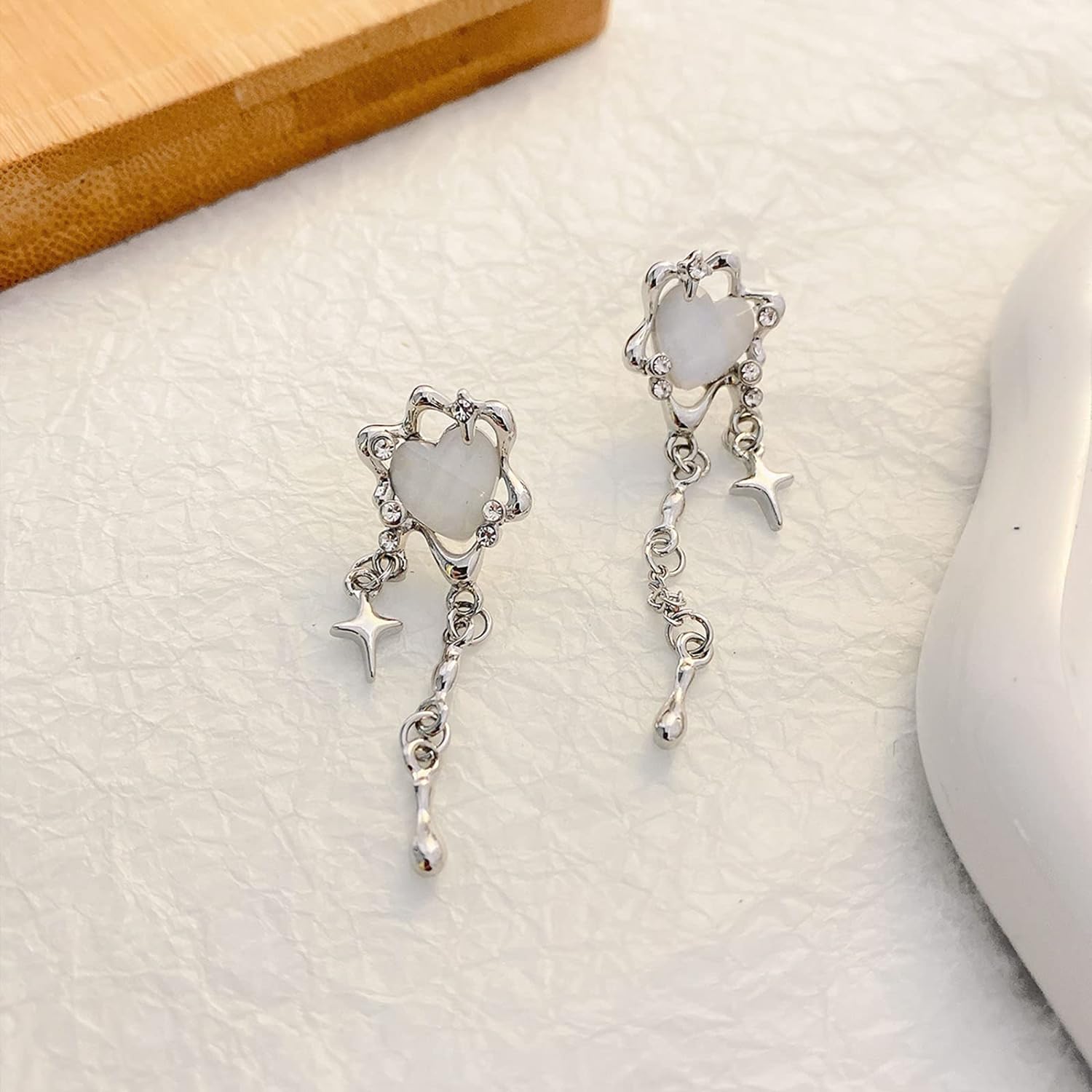 Chavri - Stellar Herz Quaste Ohrringe