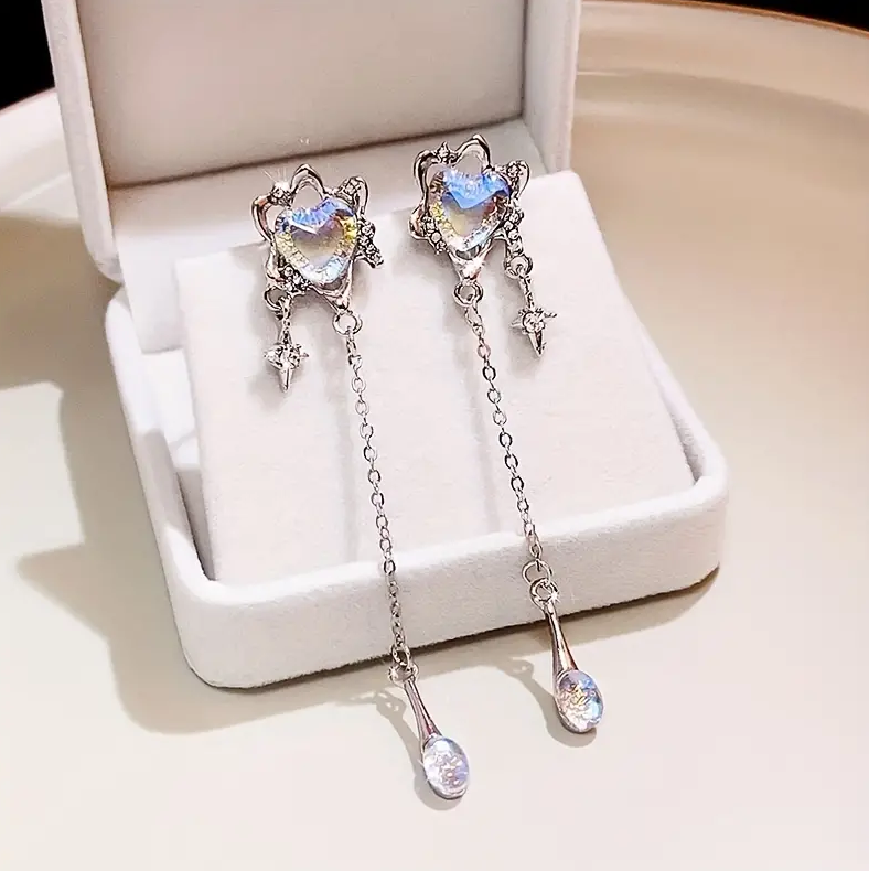 Carmiora - Stellar Herz Quaste Ohrringe