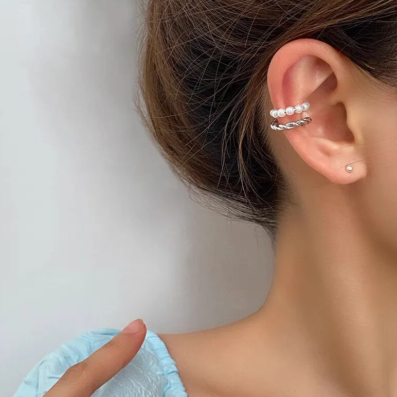 Carmiora - Eleganter Twist-Perlenohrring