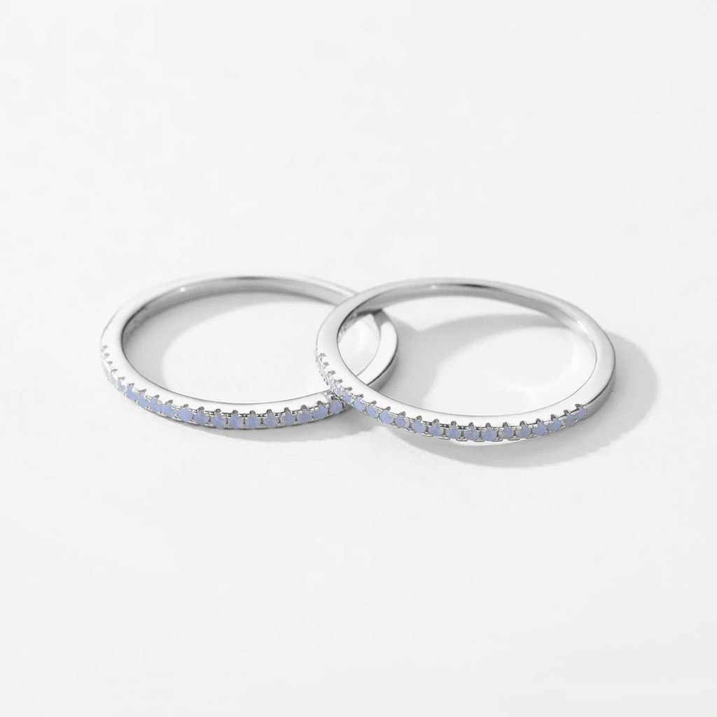 Eleganter funkelnder Solitärring