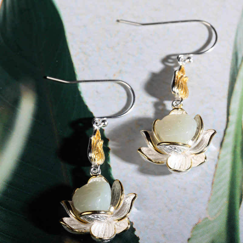 Carmiora White Jade Protection Harmony Drop Ohrringe