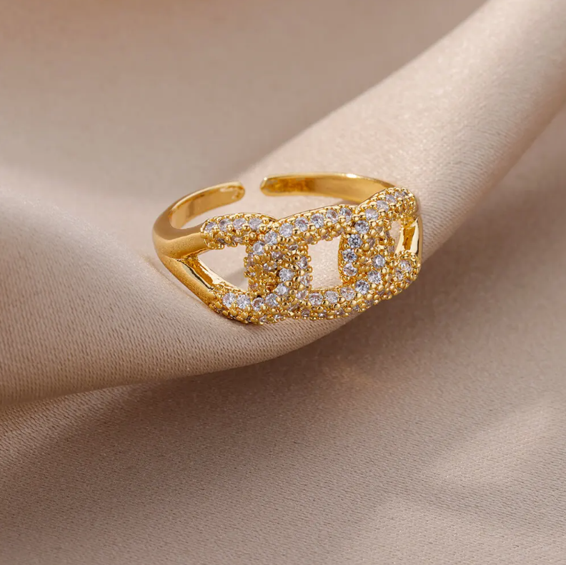 Chavri - Modisch funkelnde Kettenringe