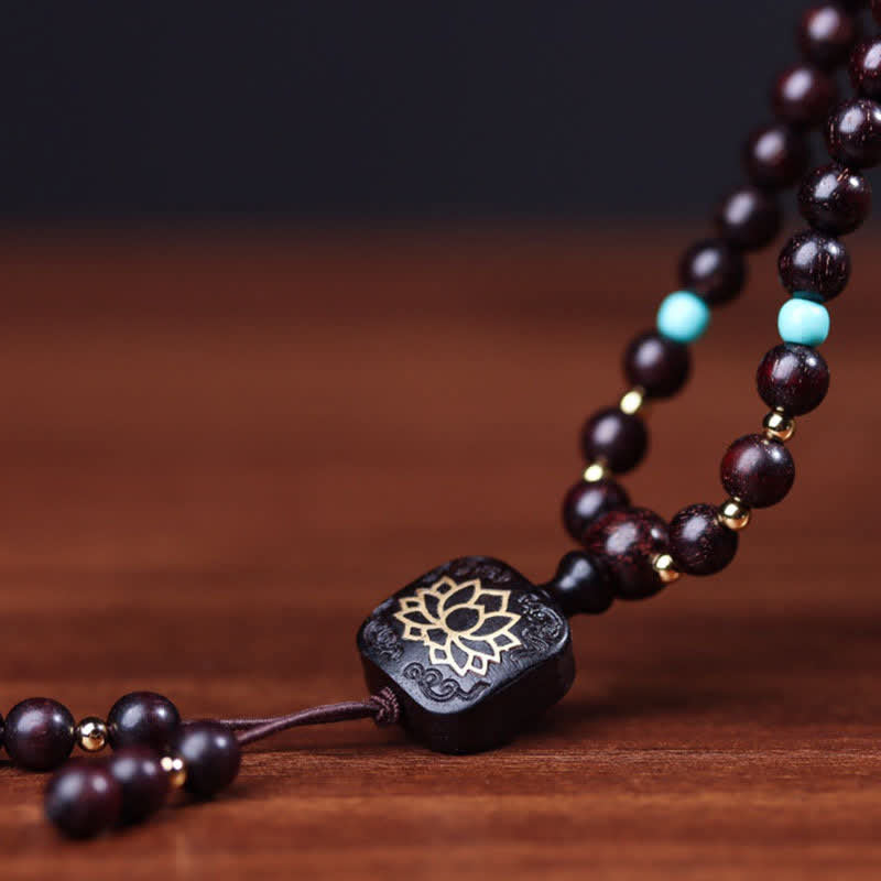 Carmiora 108 Mala-Perlen, tibetisches kleines Blatt, rotes Sandelholz, Lotus-Balance-Armband