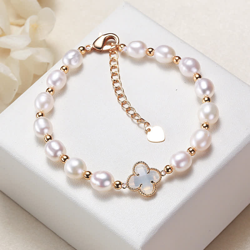 Carmiora Pearl Vierblättriges Kleeblatt-Reichtumskettenarmband