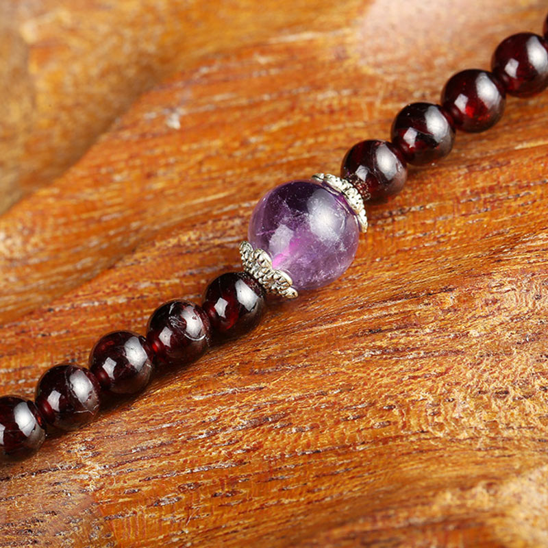 Carmiora Natürliches Granat-Amethyst-Schutzarmband