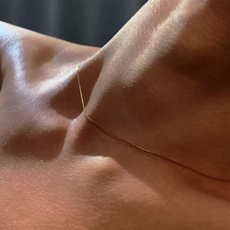 Carmiora - Minimalistisches Stahlcollier