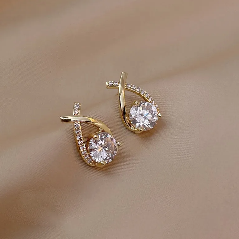 Carmiora - Funkelnde Fischschwanz-Ohrstecker