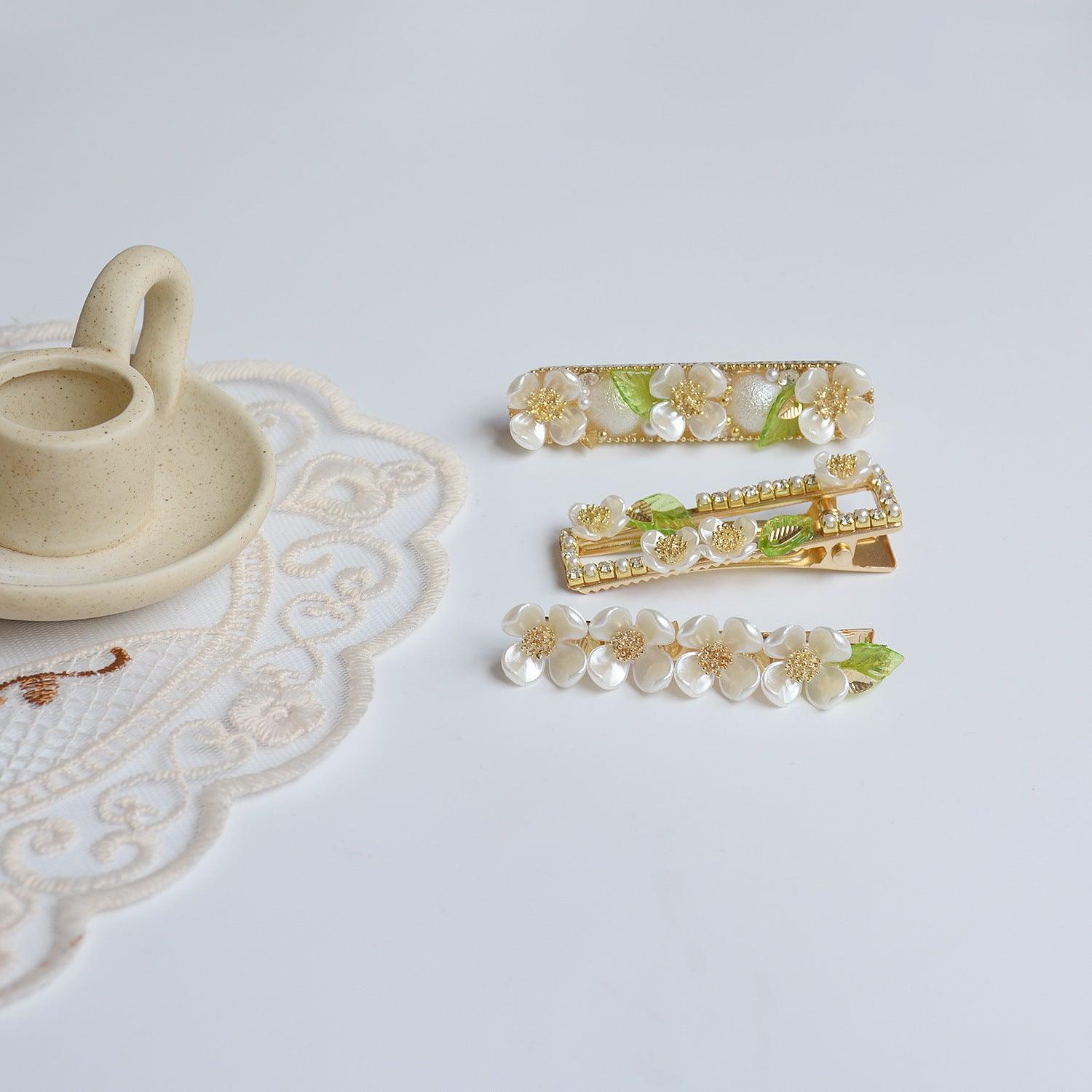 Blumenhaarspange (3 Stile)