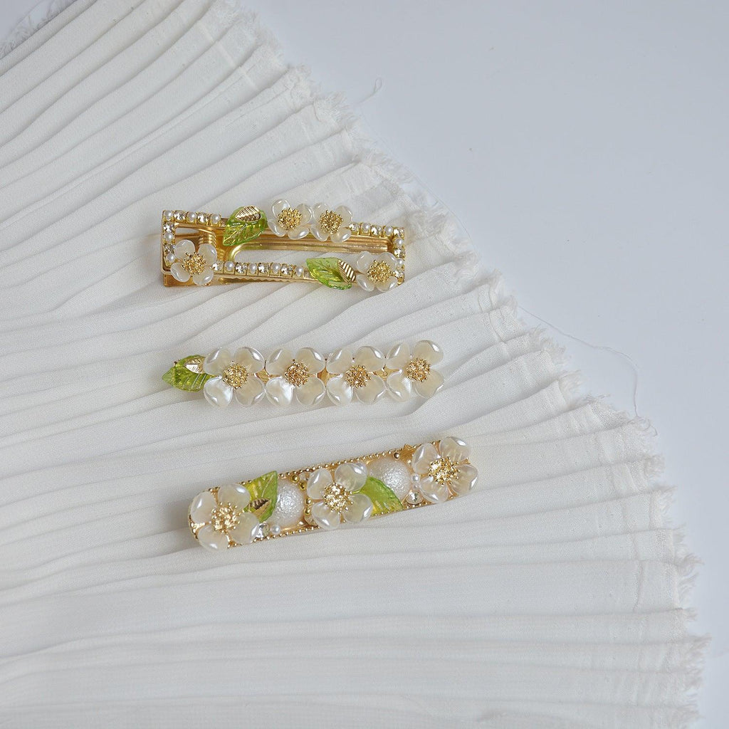 Blumenhaarspange (3 Stile)