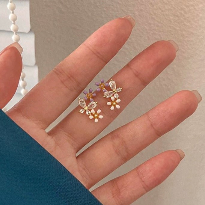 Blumen-Schmetterlings-Ohrringe - Tatiana