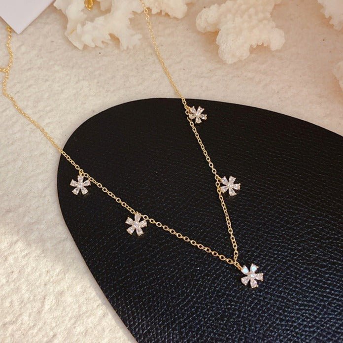 Blumen-Halsband - Winona