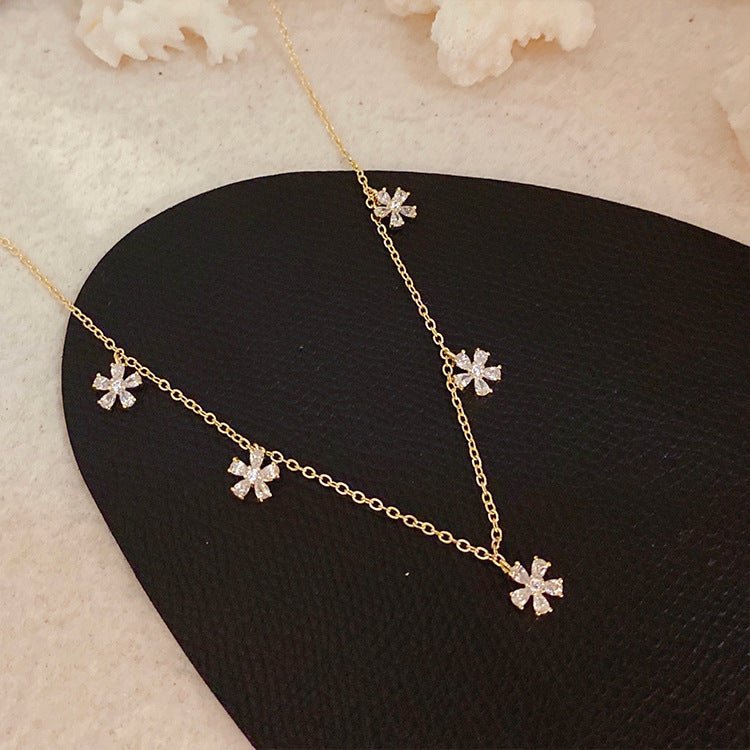 Blumen-Halsband - Winona