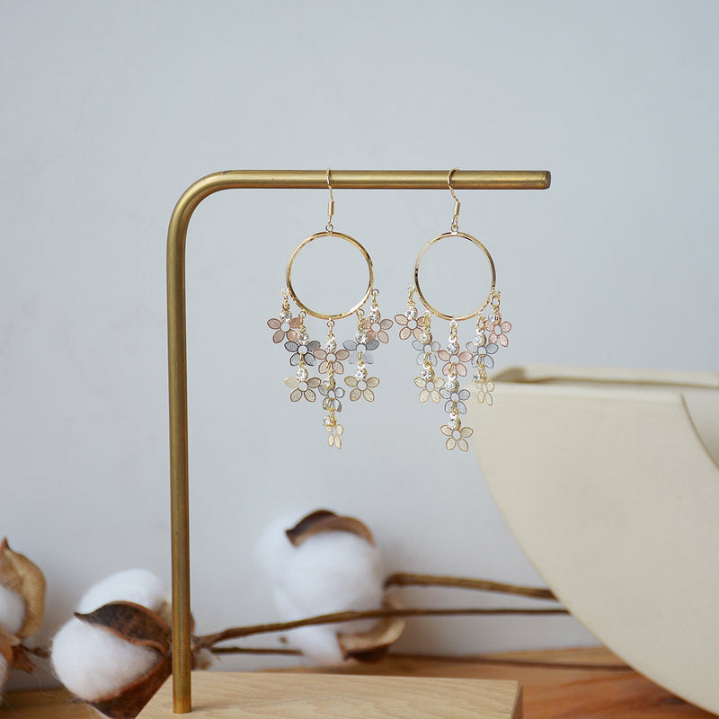 Blumen-Tropfen-Ohrringe - Belinda